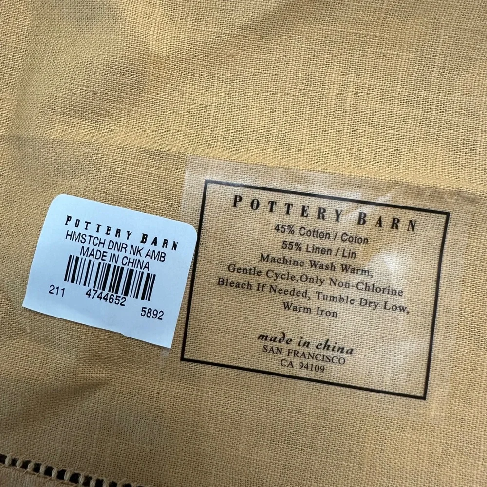 POTTERY BARN Hemstitched Dinner Napkins 4 Piece Linen Cotton Blend in Amber NEW